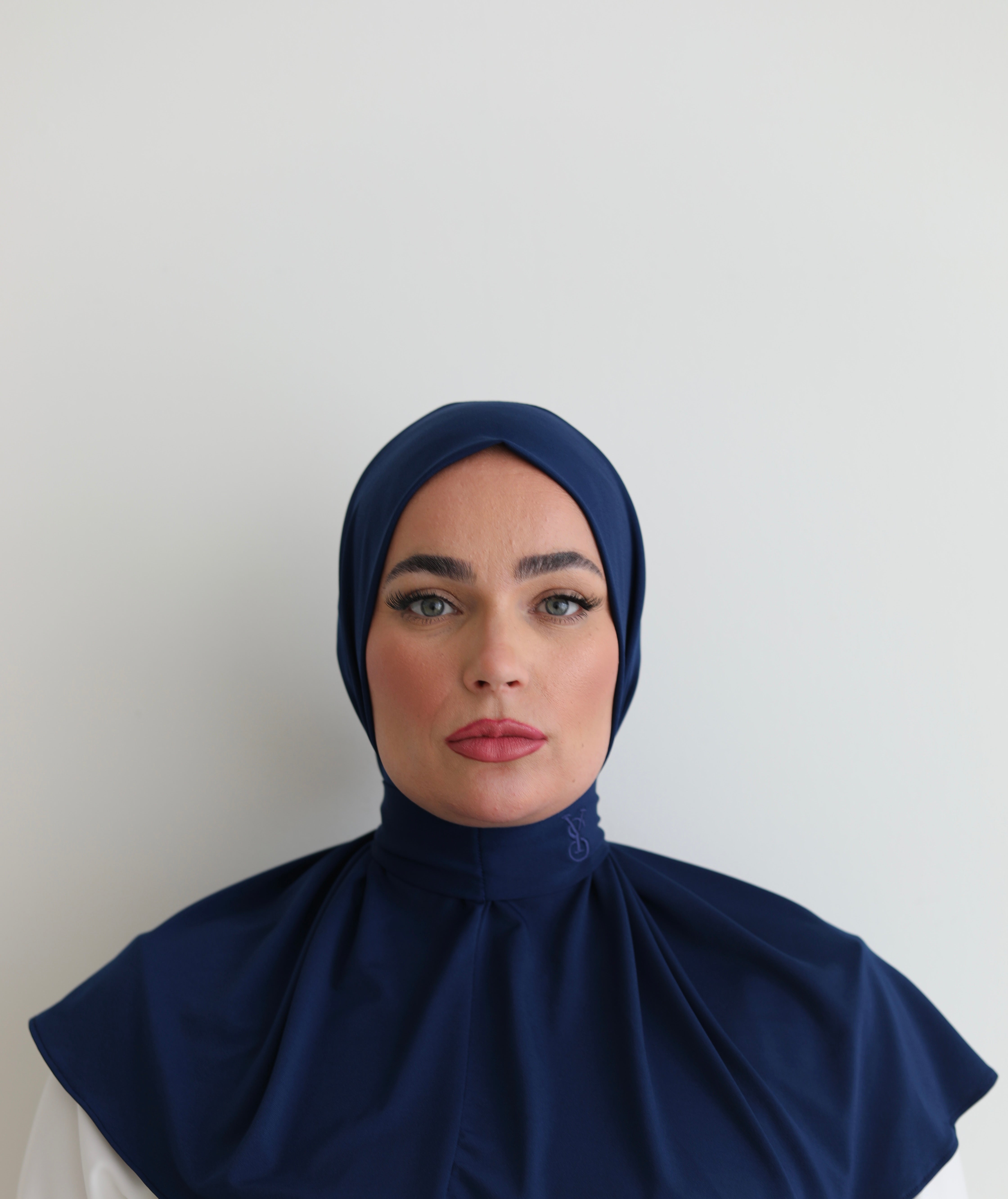 Signature Hijab – Navy Blue