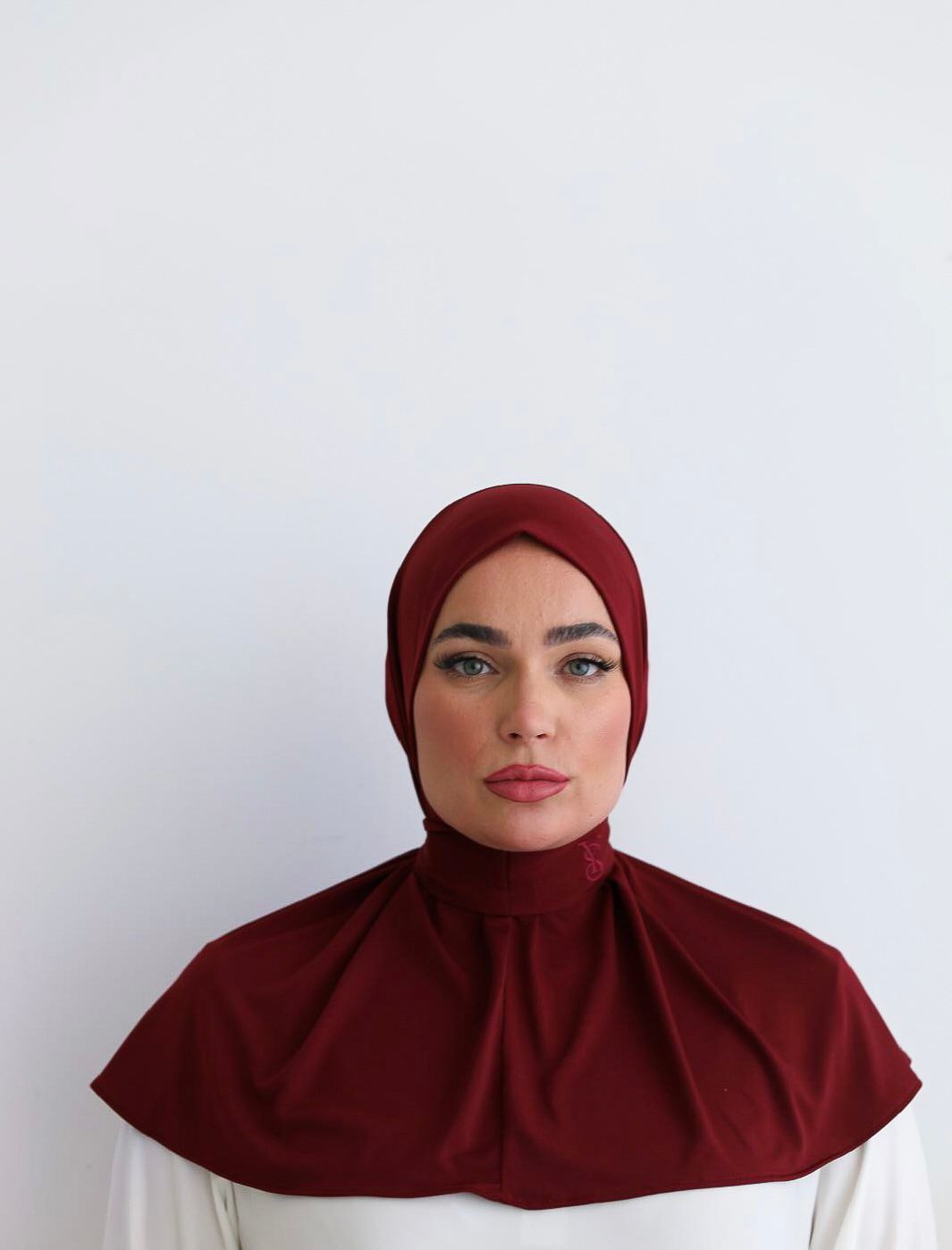 Signature Hijab – Burgundy