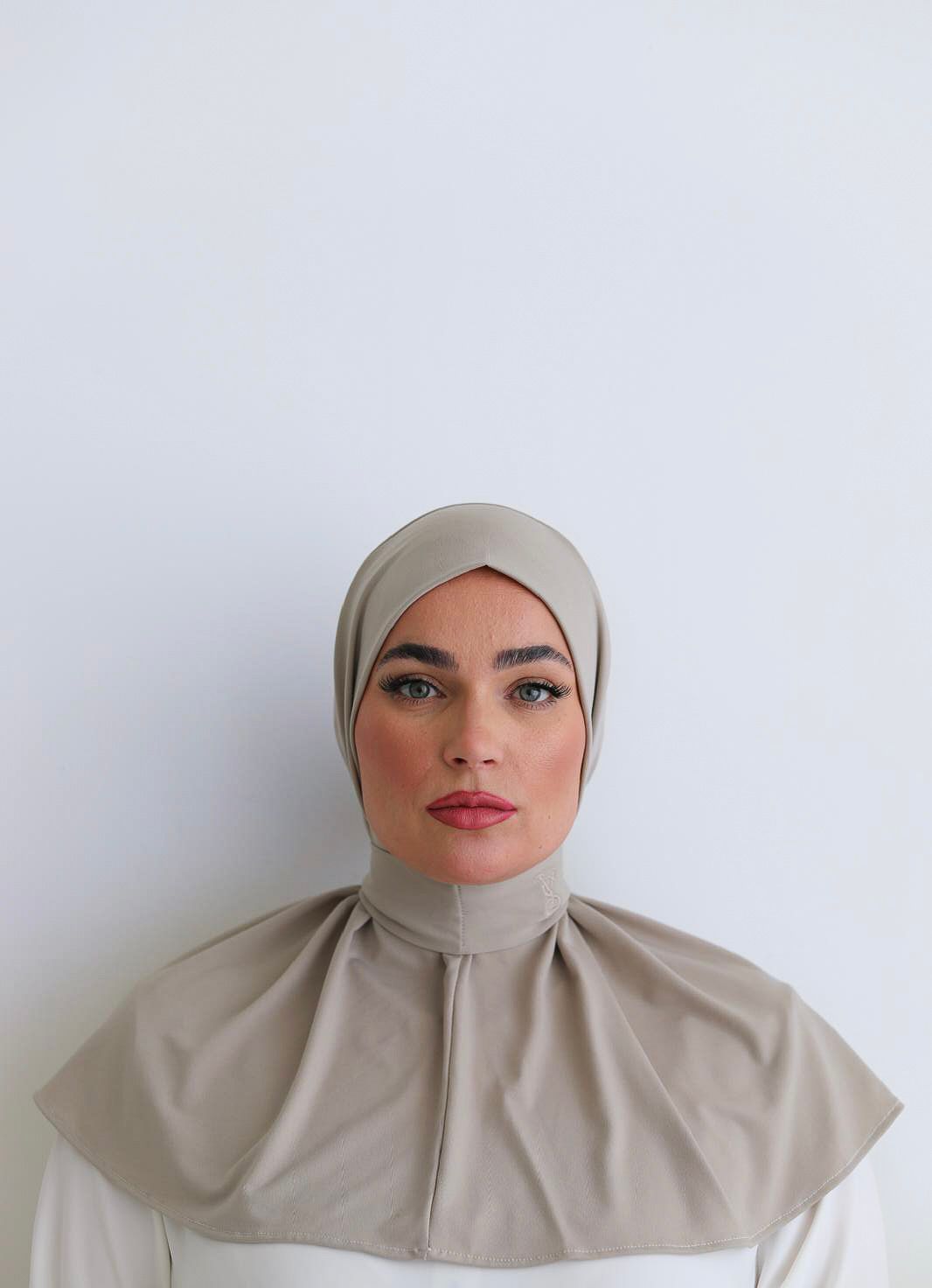 Signature Hijab – Taupe